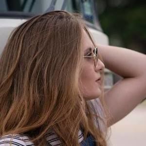 Meet your Posher, Alexandria